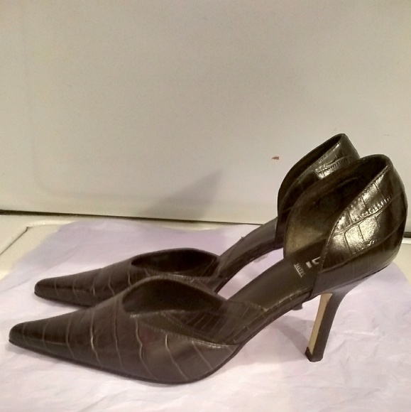 Bakers 'Crump II' Brown Leather Pointy Toe Pump 6½ - Picture 4 of 8